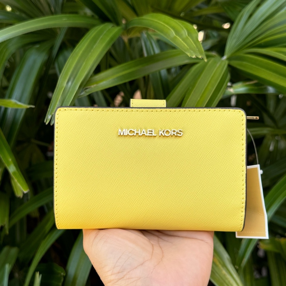 Michael Kors Jet Set Travel Medium Bifold Wallet Sunshine